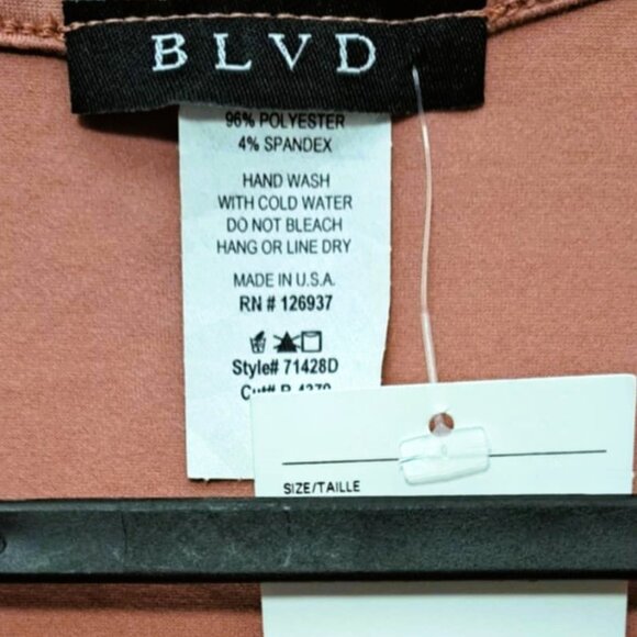 New Women's Long Sleeve Crop Tops V Neck Made in USA - Picture 3 of 3